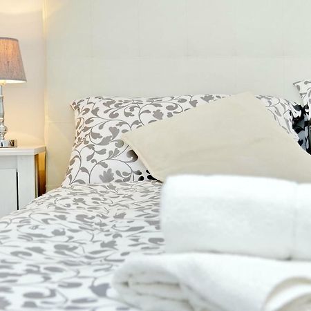 Bbhome Trastevere Station White Chic Apartment 罗马 外观 照片