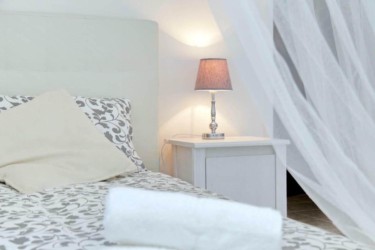 Bbhome Trastevere Station White Chic Apartment 罗马 外观 照片
